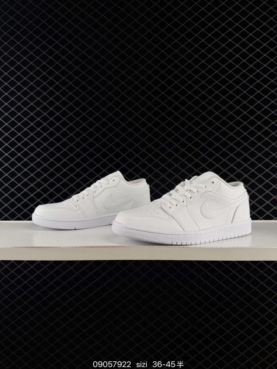 Nike Air Jordan 1 Low OG AJ1-553558-146